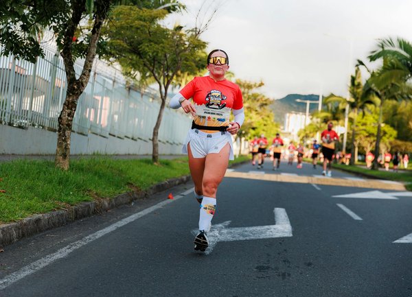 Quels sont les avantages de l'entraînement en circuit pour les performances globales en basket?